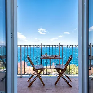 Cielo E Mare: Charming Seaside Retreat In Old Village Heart Castelsardo